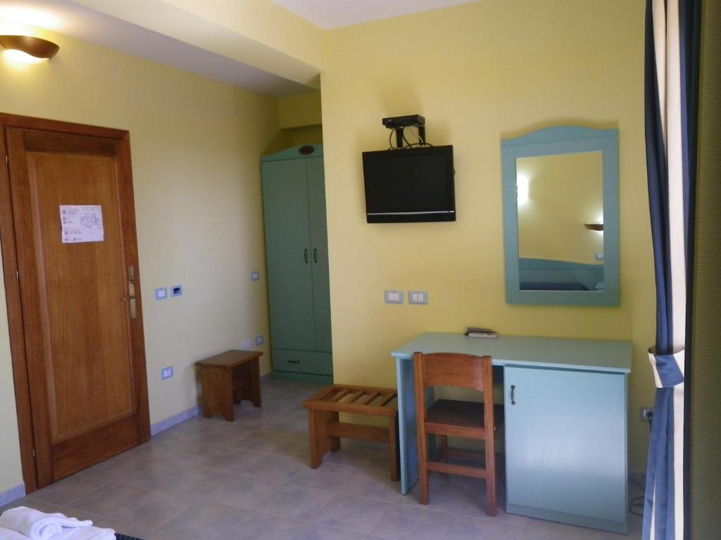 Hotel Costa Antiga SantʼAnna Arresi Pokój zdjęcie
